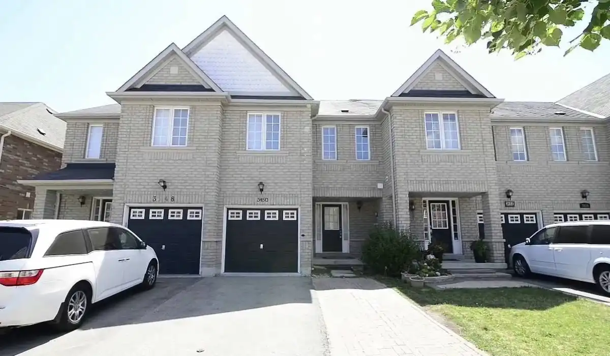 3450 Angel Pass, Mississauga — sold by Kelechi Amadi