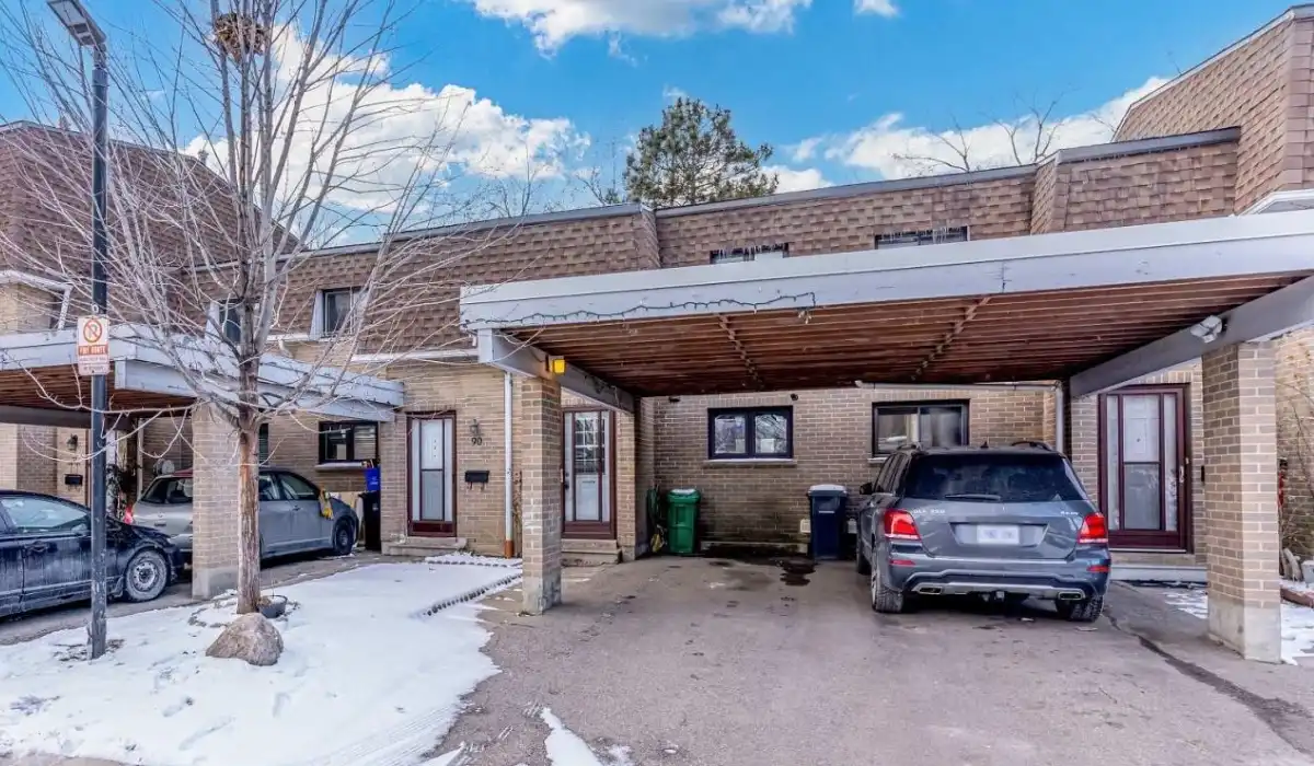 475 Bramalea Rd 89, Brampton — sold by Kelechi Amadi